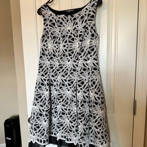 Donna Morgan lace a line cocktail dress